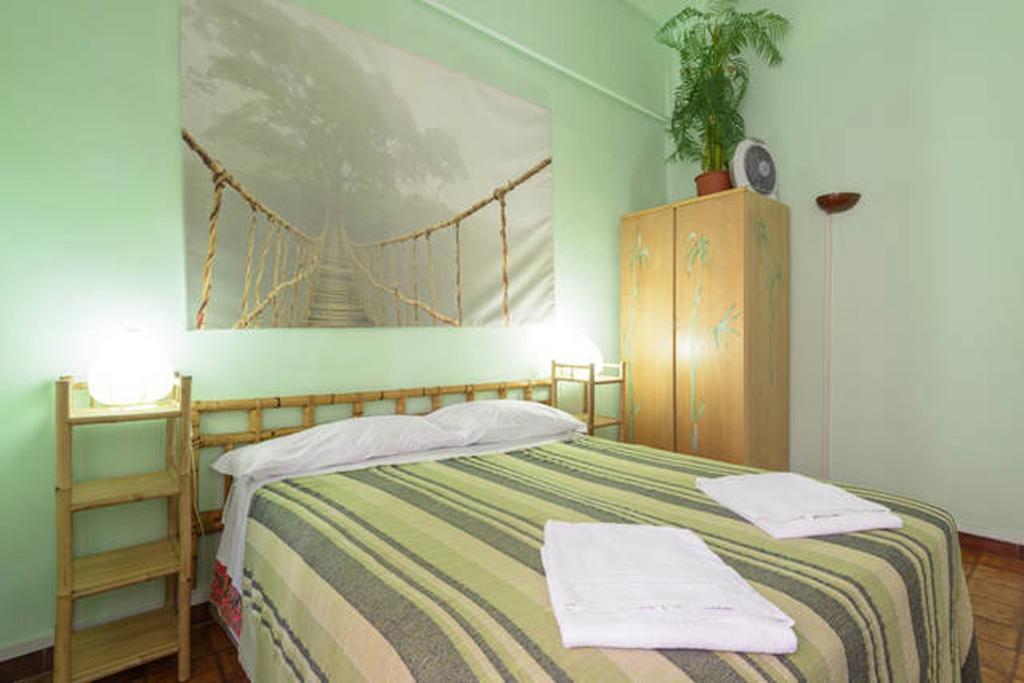 Hotel Sixbeds Roma Exterior foto
